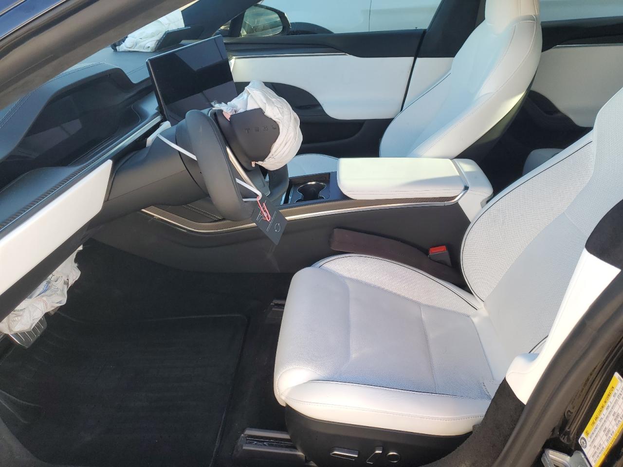 2024 TESLA MODEL S  VIN:5YJSA1E65RF533887