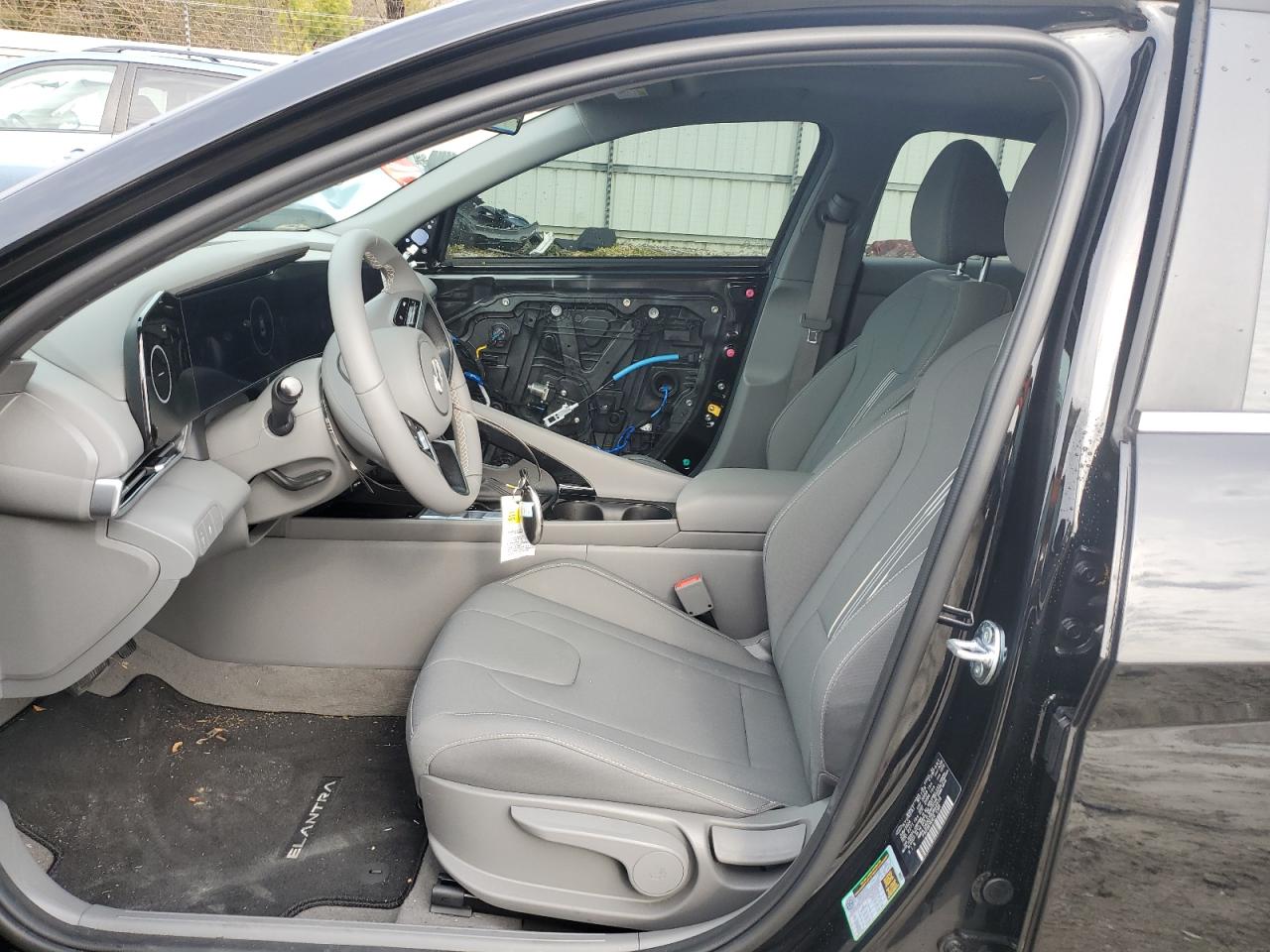 2024 HYUNDAI ELANTRA SEL VIN:KMHLS4DG7RU842518