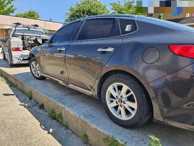 2016 Kia K5 VIN: