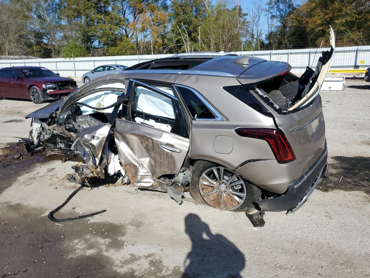 2022 CADILLAC XT5 PREMIUM LUXURY VIN:1GYKNCRS8NZ112882