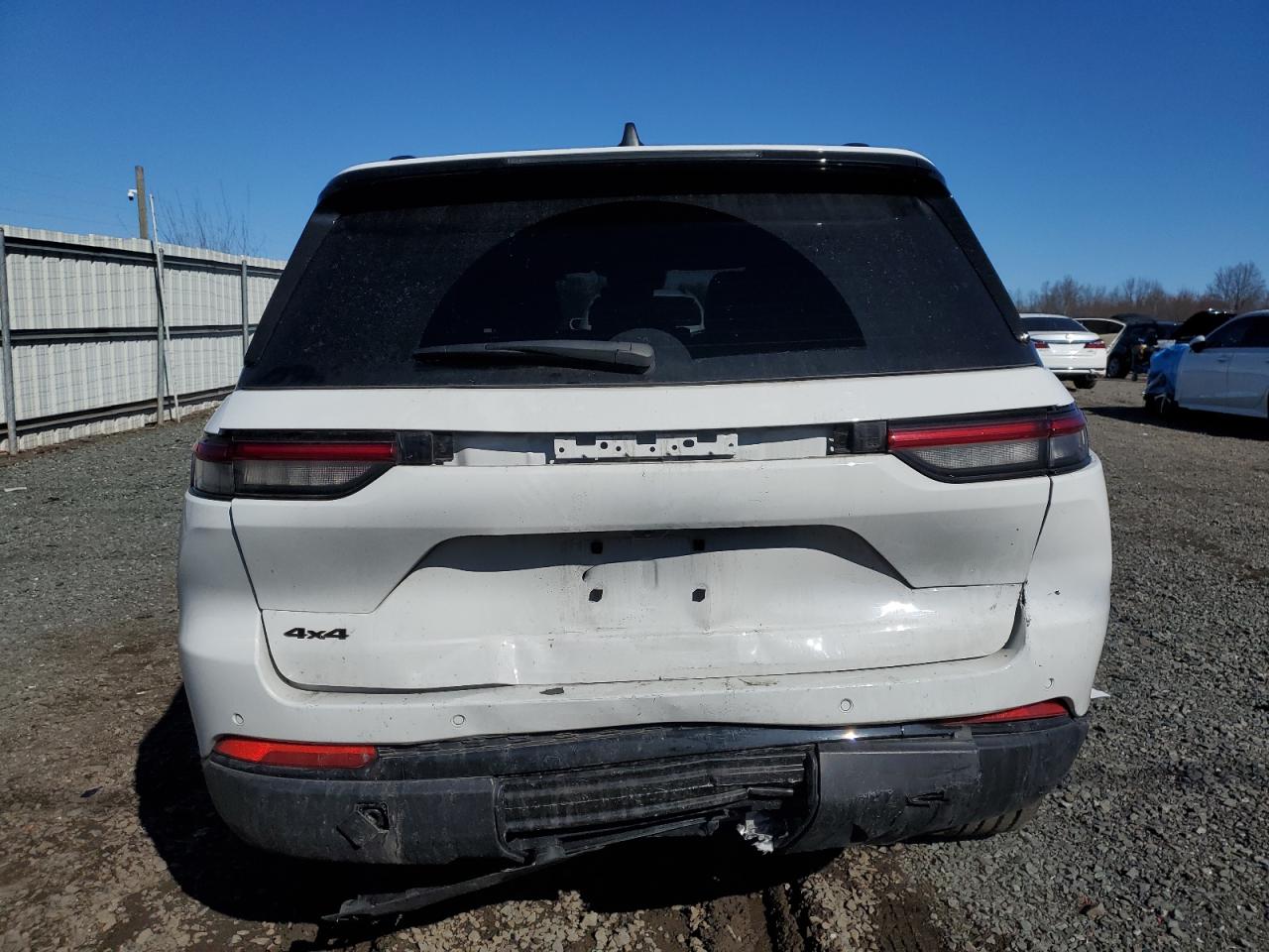 2024 JEEP GRAND CHEROKEE LAREDO VIN:1C4RJHAG4RC680236