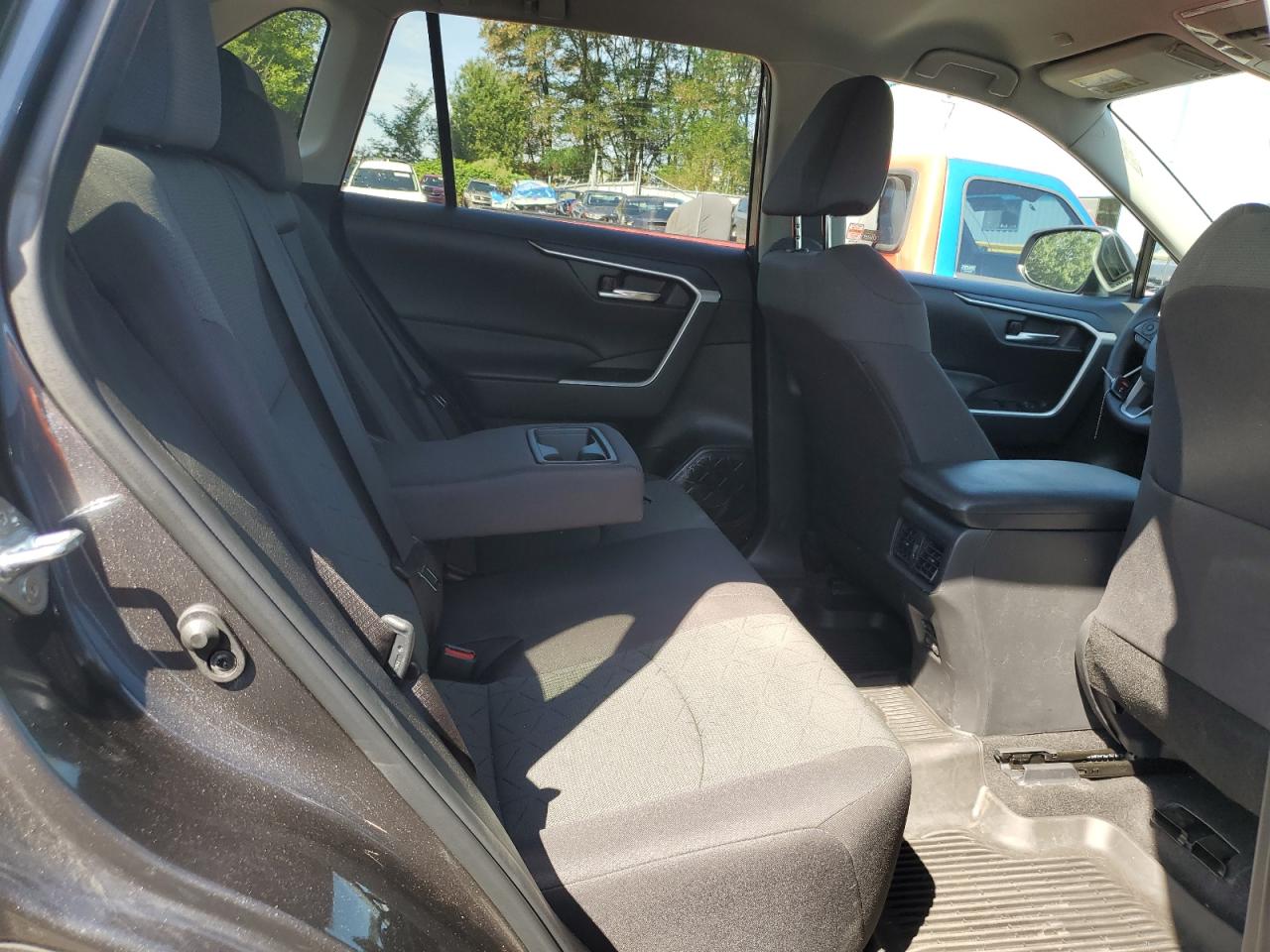 2023 TOYOTA RAV4 XLE VIN:2T3P1RFV8PC392428