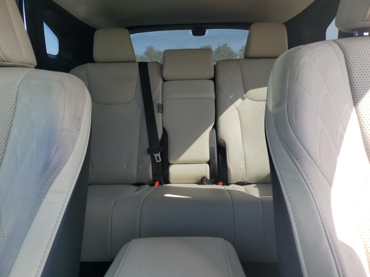 2023 LEXUS RX 350 BASE VIN:2T2BAMCA5PC037185
