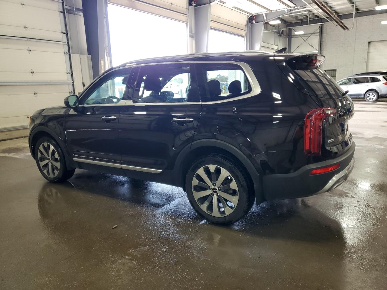 2022 KIA TELLURIDE S VIN:5XYP6DHC3NG276693