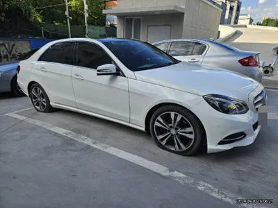 2014 Mercedes-Benz E 300 VIN: