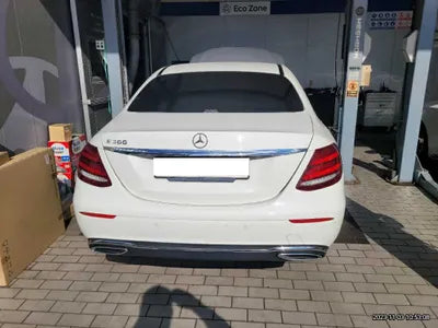 2020 Mercedes-Benz E 300 W1KZF4JB7LA847504 VIN:W1KZF4JB7LA847504