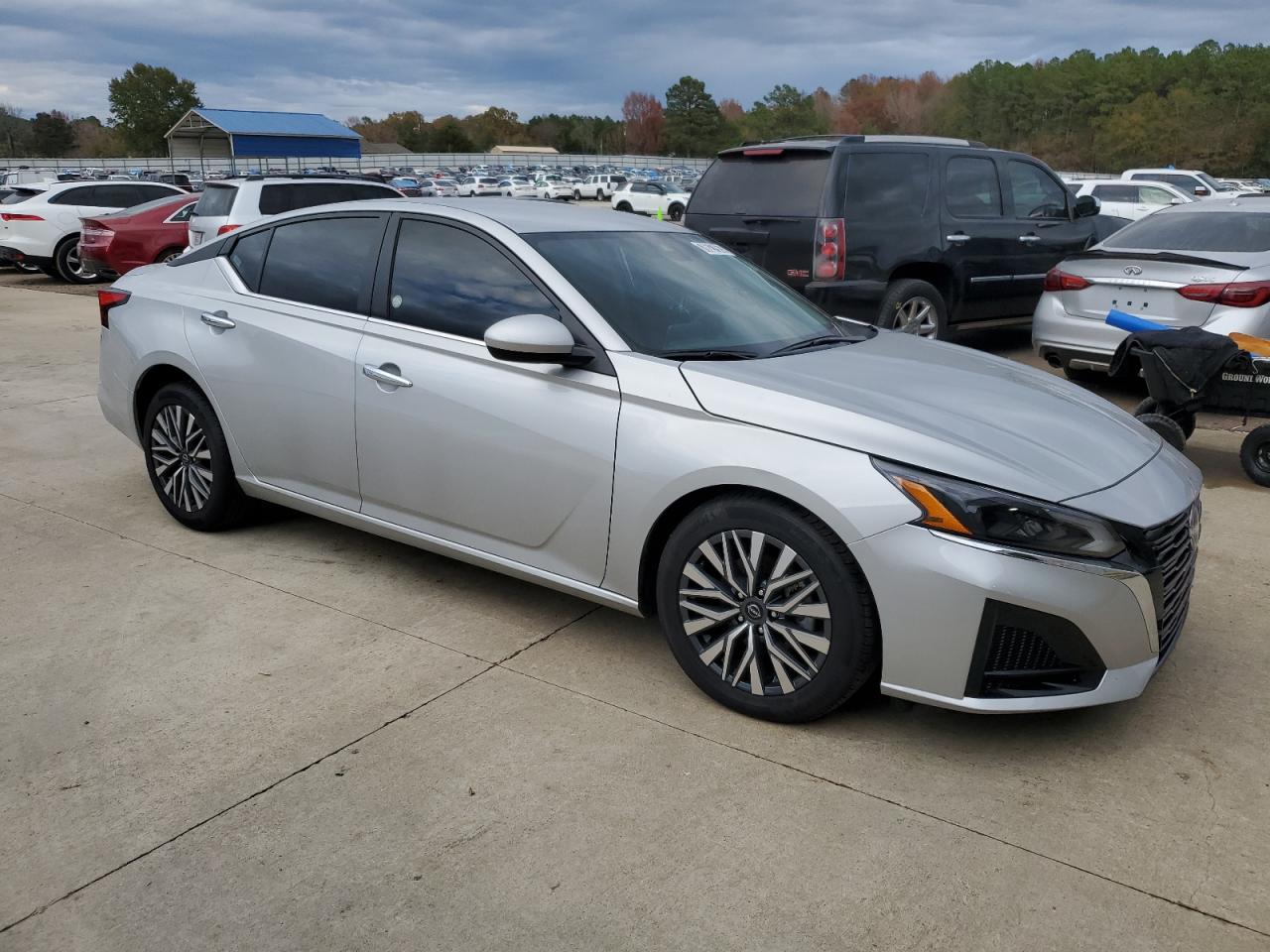 2023 NISSAN ALTIMA SV VIN:1N4BL4DV7PN338253