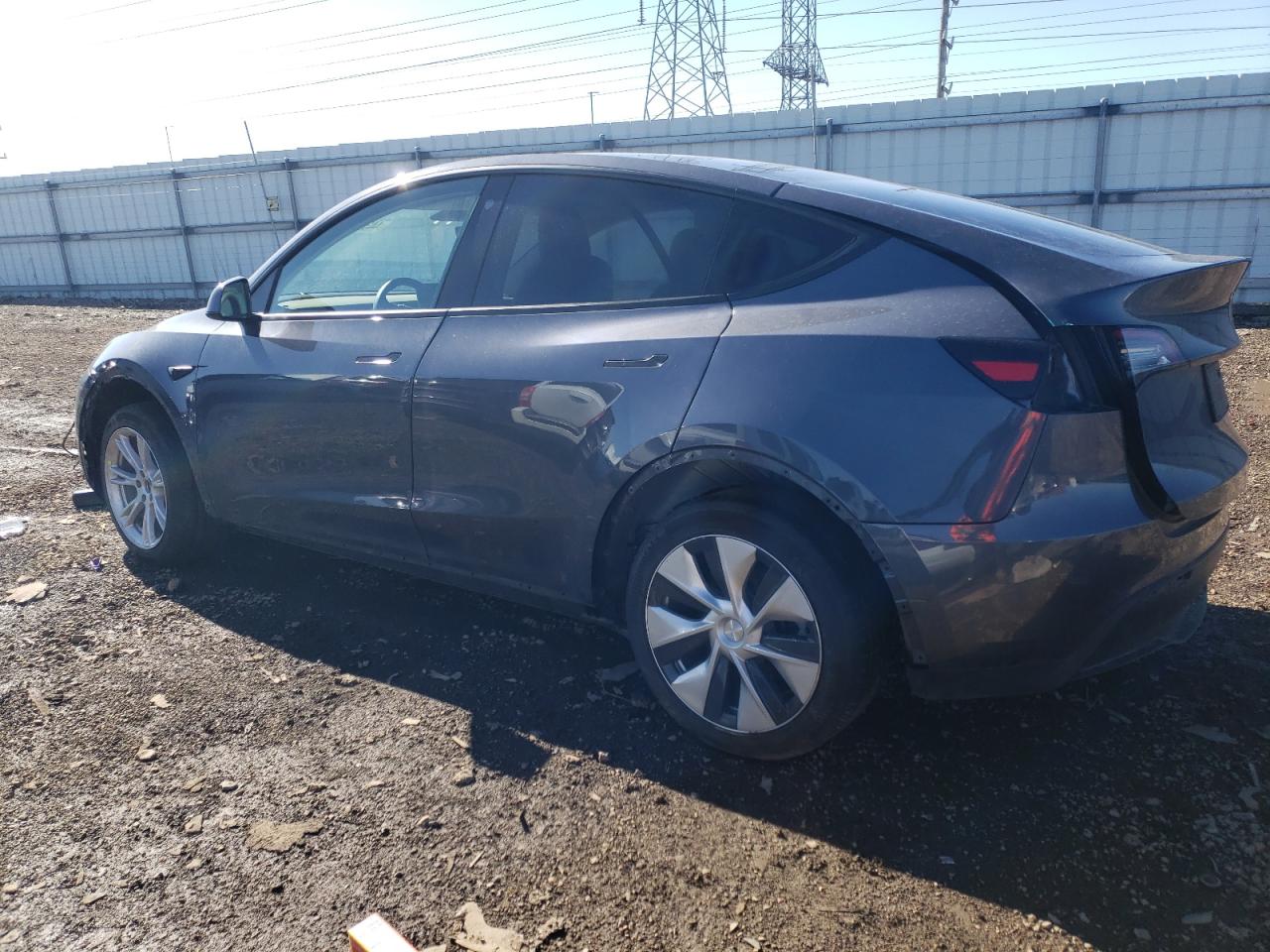 2023 TESLA MODEL Y  VIN:7SAYGDEE6PF645843