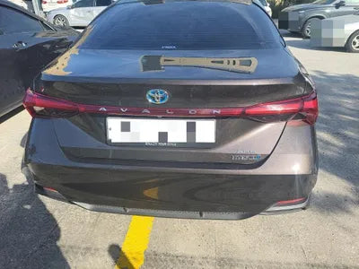 2019 Toyota Avalon VIN: