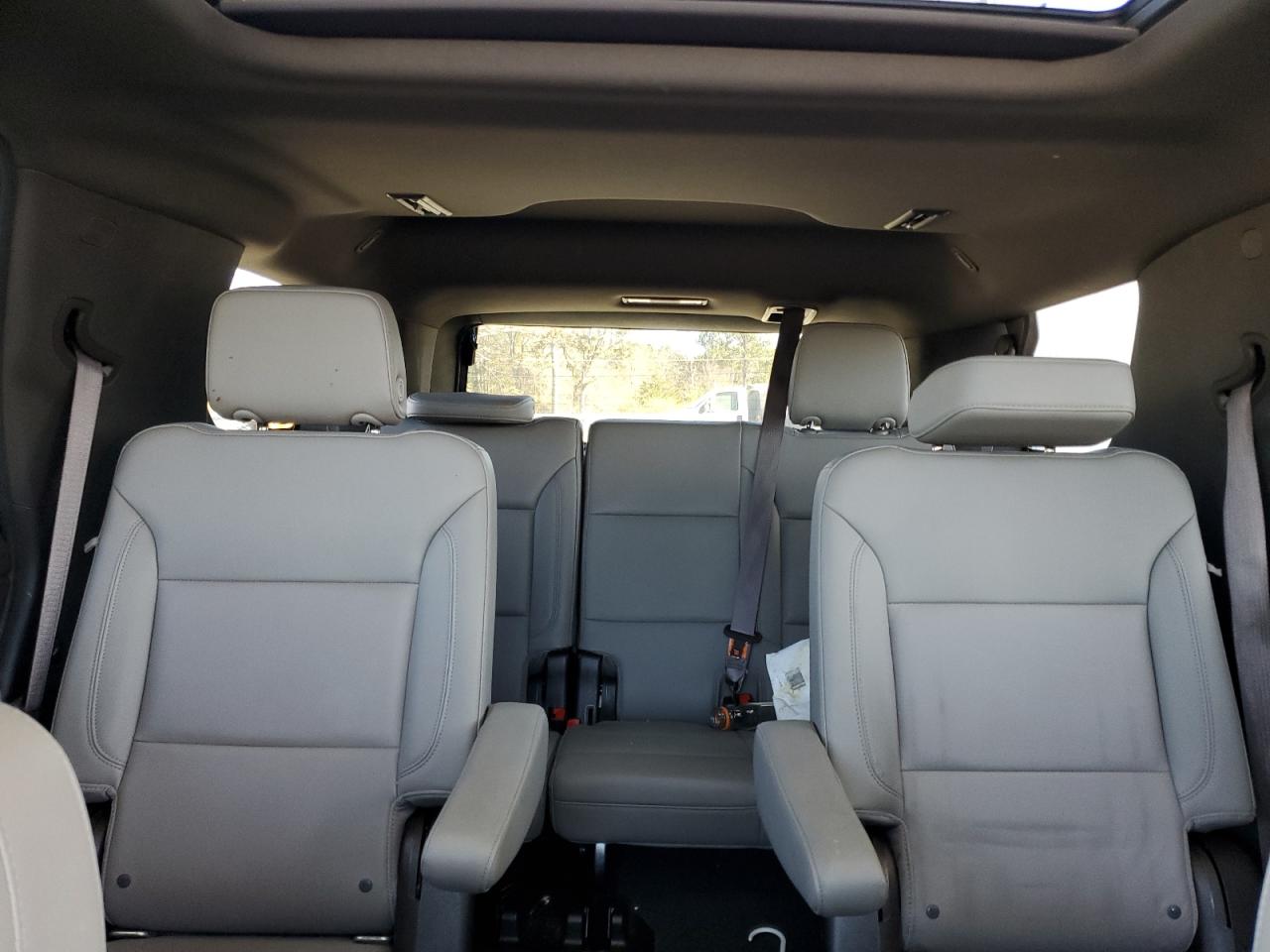 2022 CHEVROLET TAHOE C1500 LT VIN:1GNSCNKD8NR164572