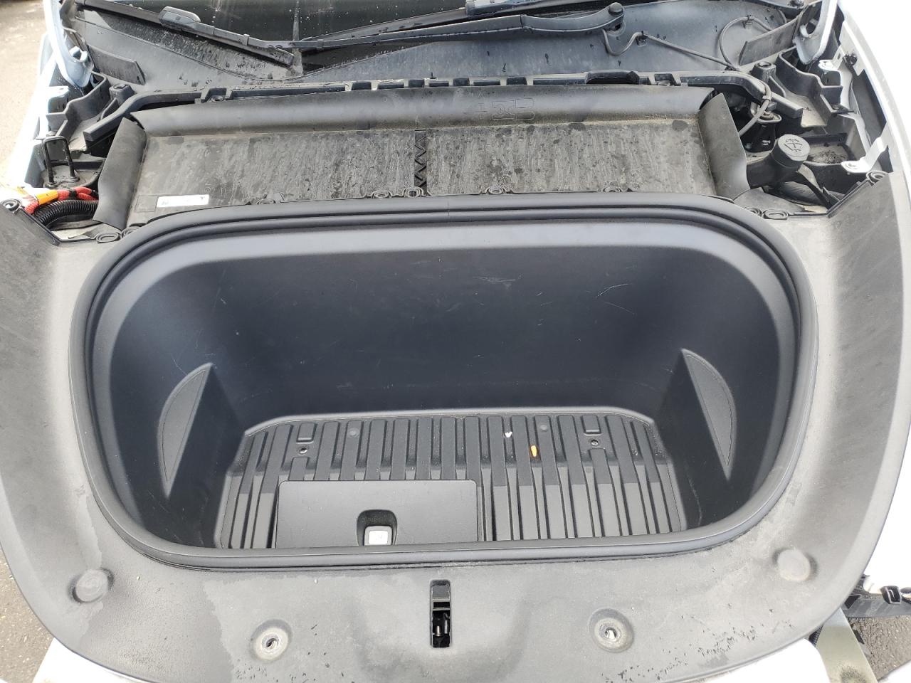 2022 TESLA MODEL Y  VIN:7SAYGAEE4NF492844