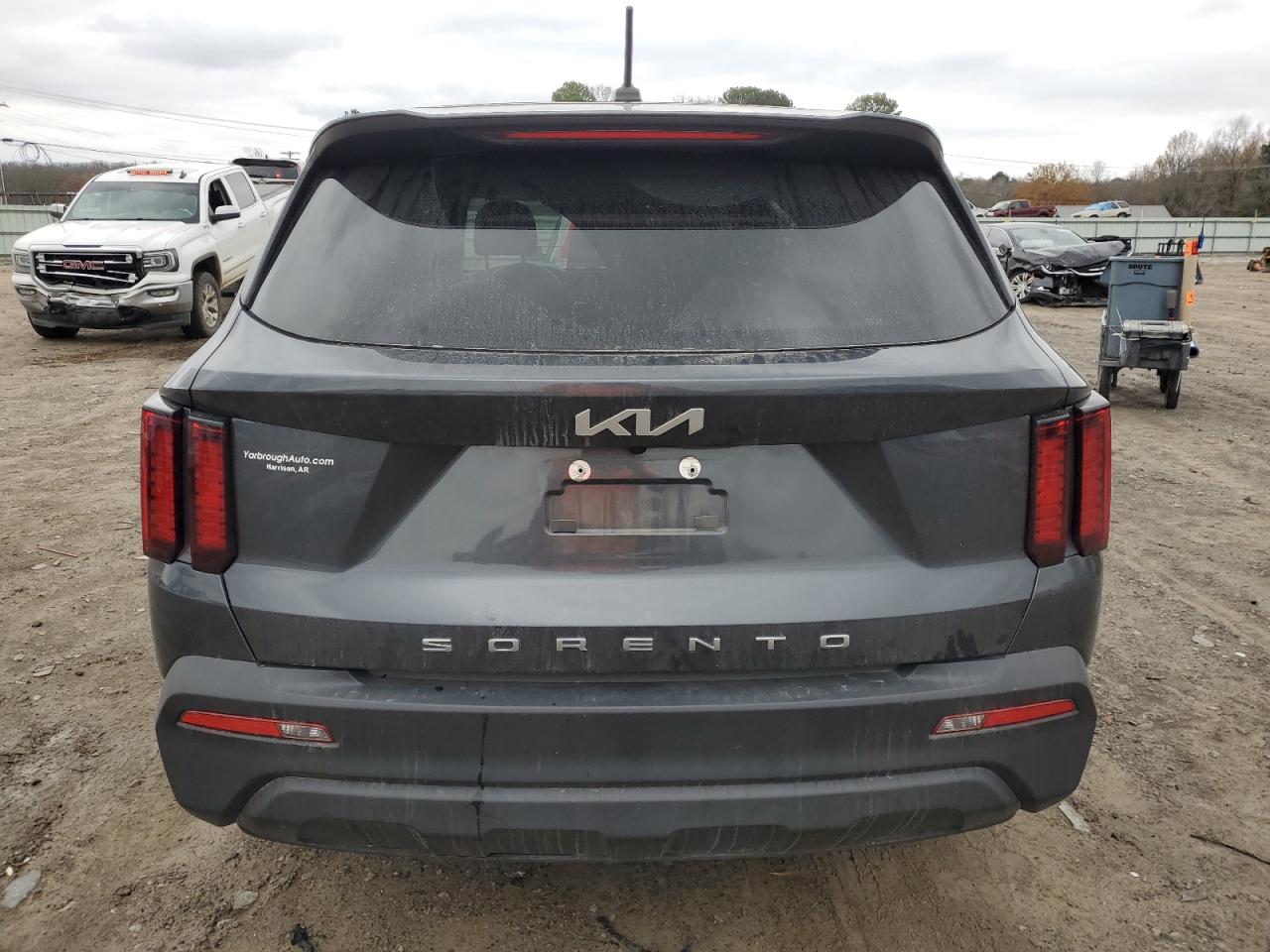 2022 KIA SORENTO LX VIN:5XYRG4LC9NG111566
