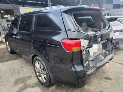 2015 Kia Carnival VIN: