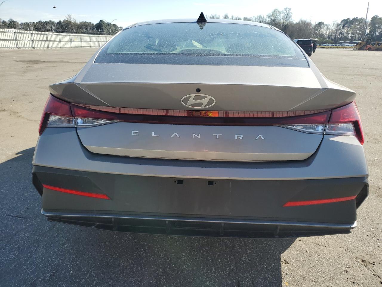 2024 HYUNDAI ELANTRA SEL VIN:KMHLM4DG5RU648015