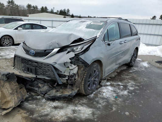 2024 TOYOTA SIENNA XSE VIN:5TDDSKFC4RS134299