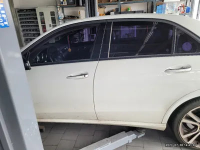 2016 Mercedes-Benz E 220 WDDHF0AB5GB304950 VIN:WDDHF0AB5GB304950