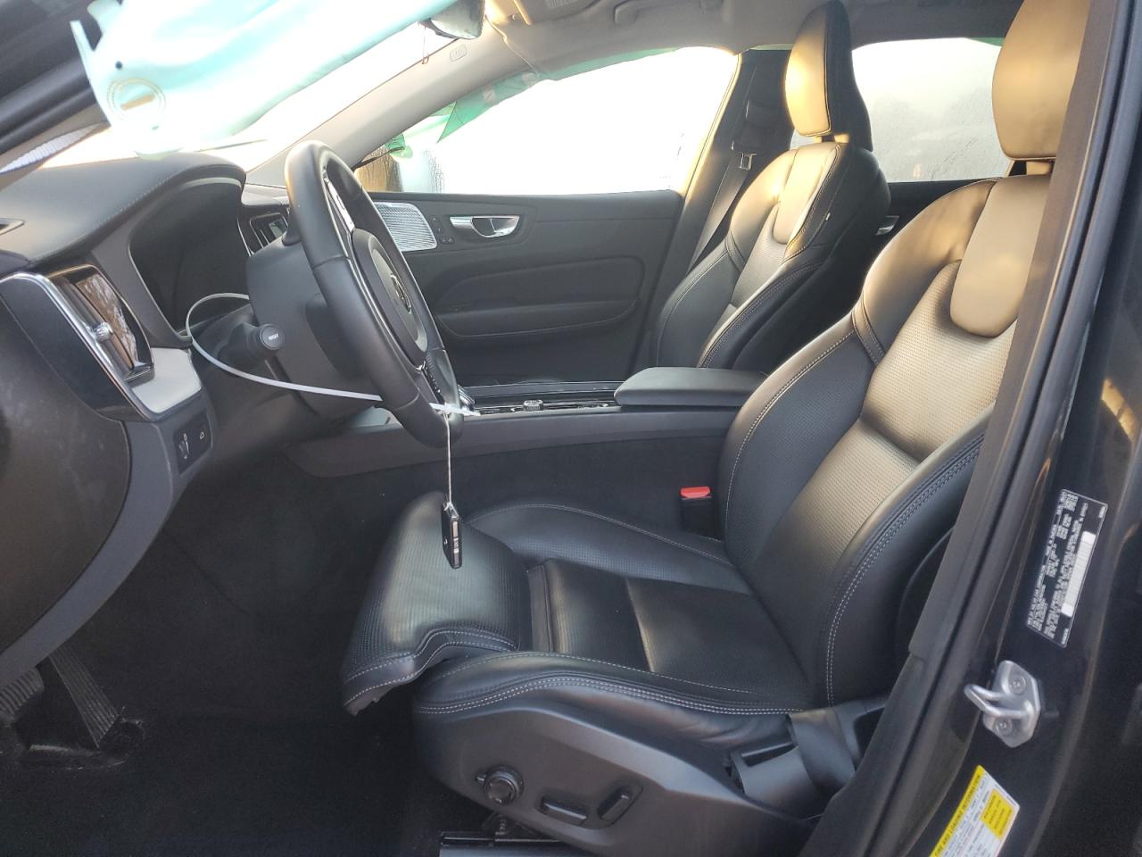 2022 VOLVO XC60 B5 INSCRIPTION VIN:YV4L12DL2N1901296