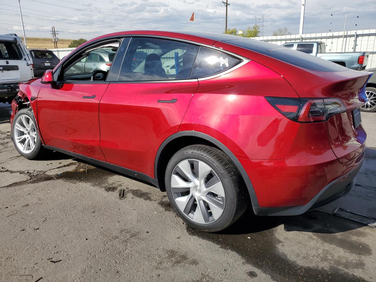 2024 TESLA MODEL Y  VIN:7SAYGDEE5RA255736