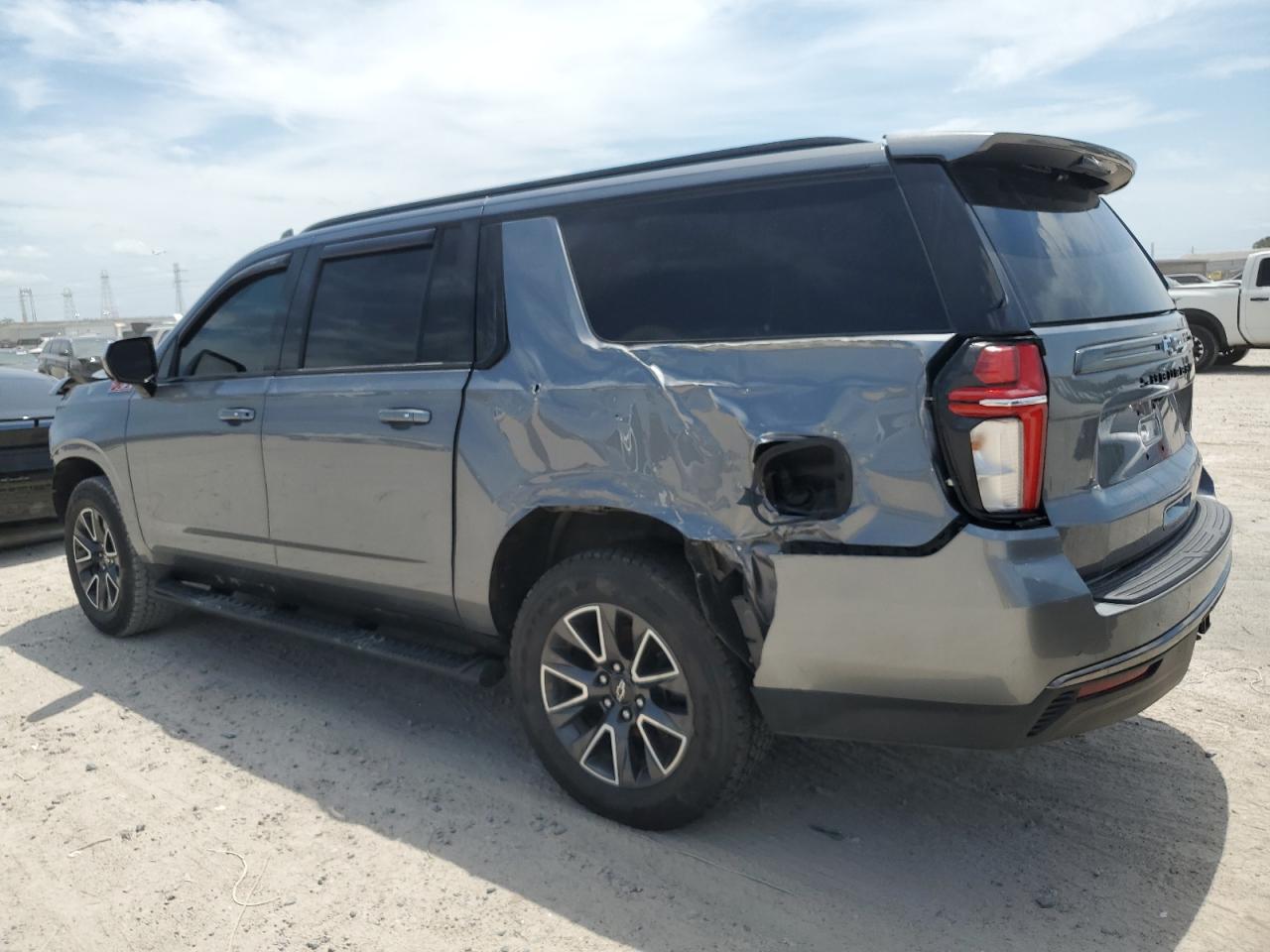 2022 CHEVROLET SUBURBAN K1500 Z71 VIN:1GNSKDKD3NR148101