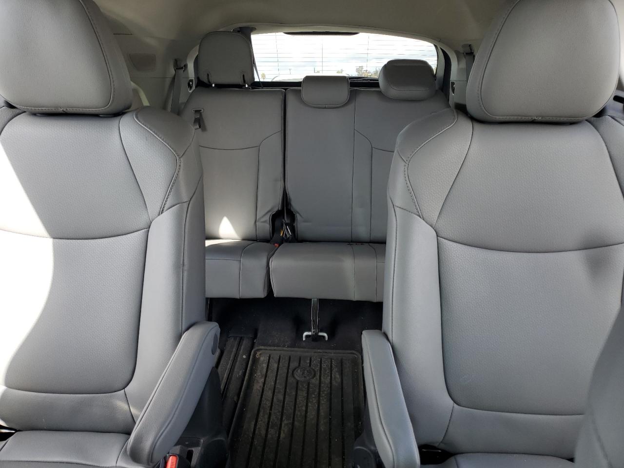 2023 TOYOTA SIENNA XLE VIN:5TDJRKEC2PS174278