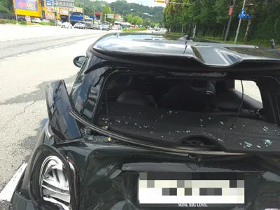 2022 MINI Cooper VIN:
