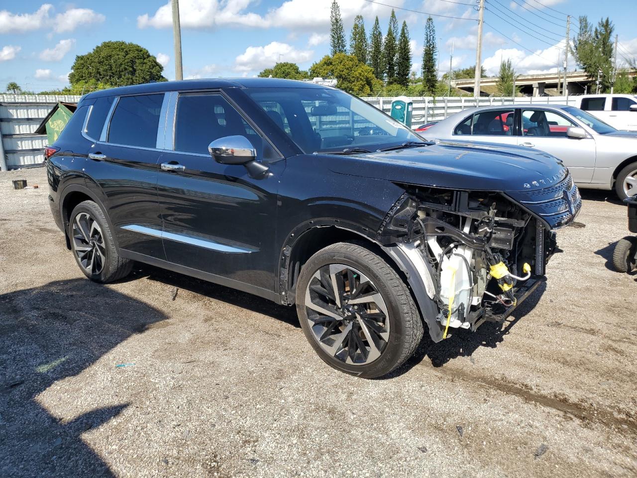 2022 MITSUBISHI OUTLANDER SE VIN:JA4J3UA87NZ047272