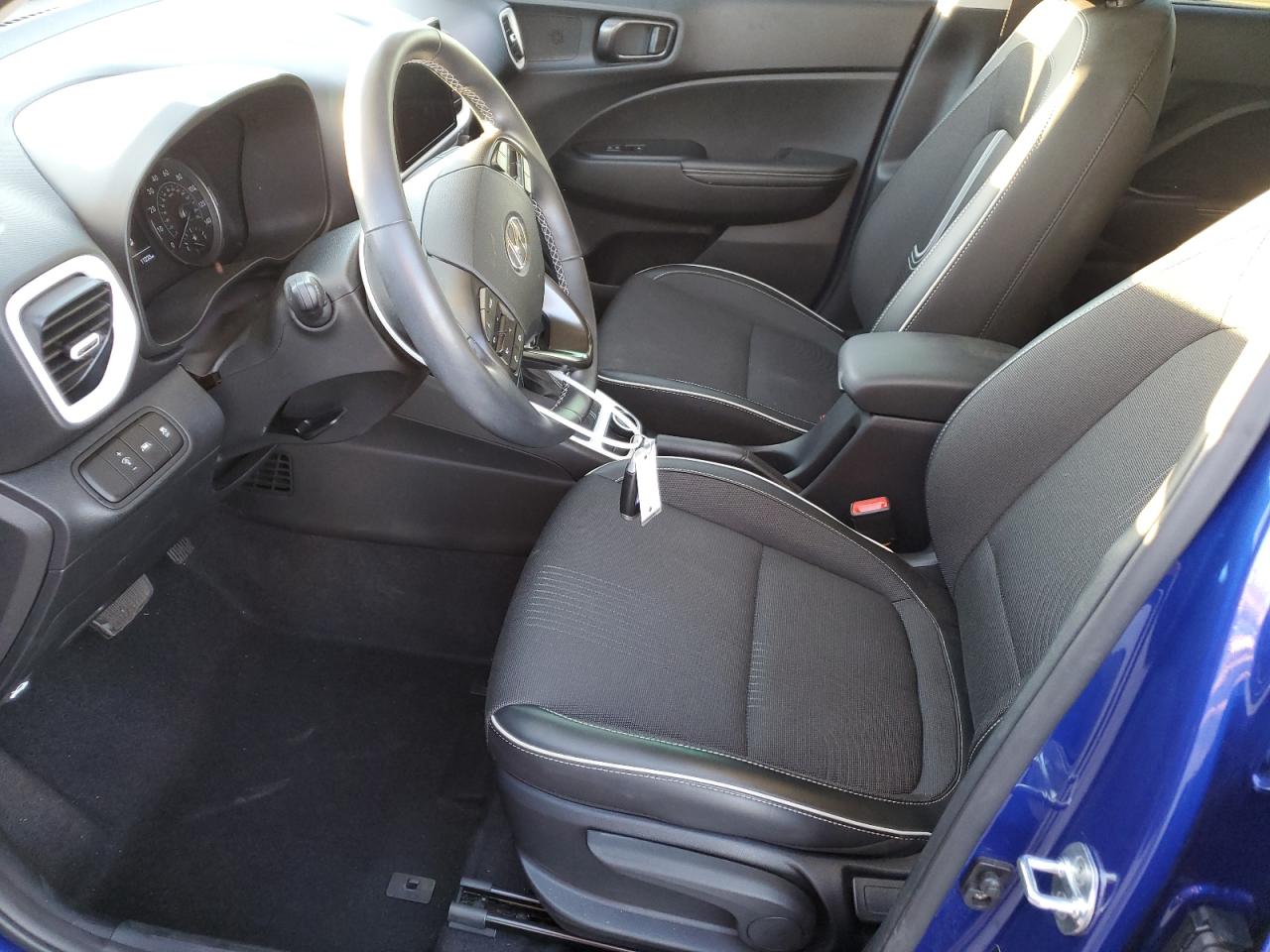 2022 HYUNDAI VENUE SEL VIN:KMHRC8A37NU193054