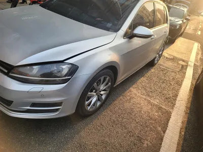 2015 Volkswagen Golf WVWZZZAUZFW107360 VIN:WVWZZZAUZFW107360