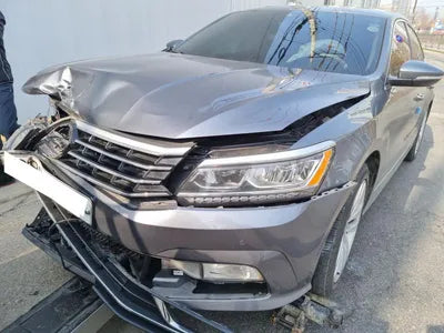 2018 Volkswagen Passat 1VWZZZA3ZJC050175 VIN:1VWZZZA3ZJC050175