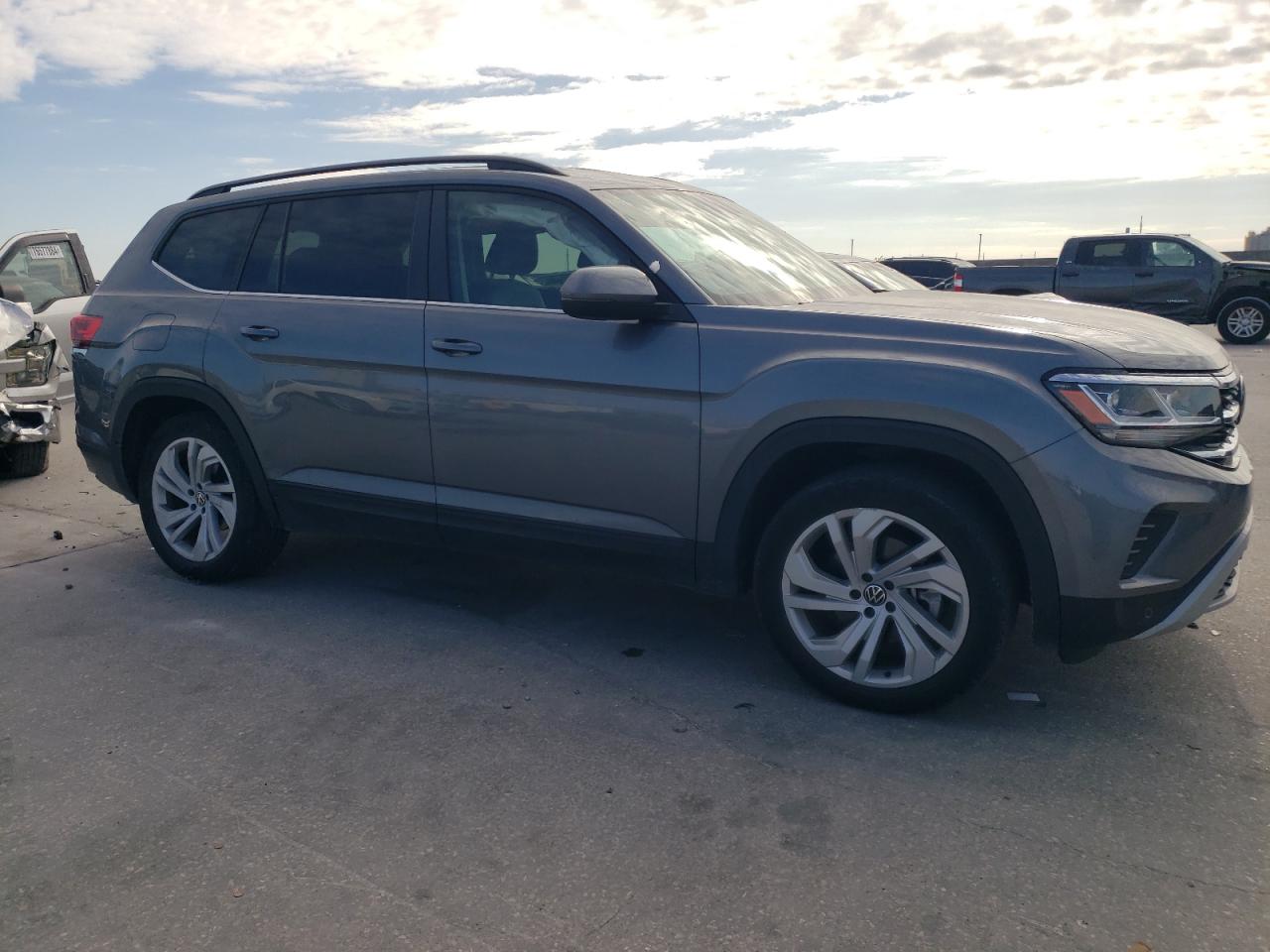 2022 VOLKSWAGEN ATLAS SE VIN:1V2WR2CA3NC559224