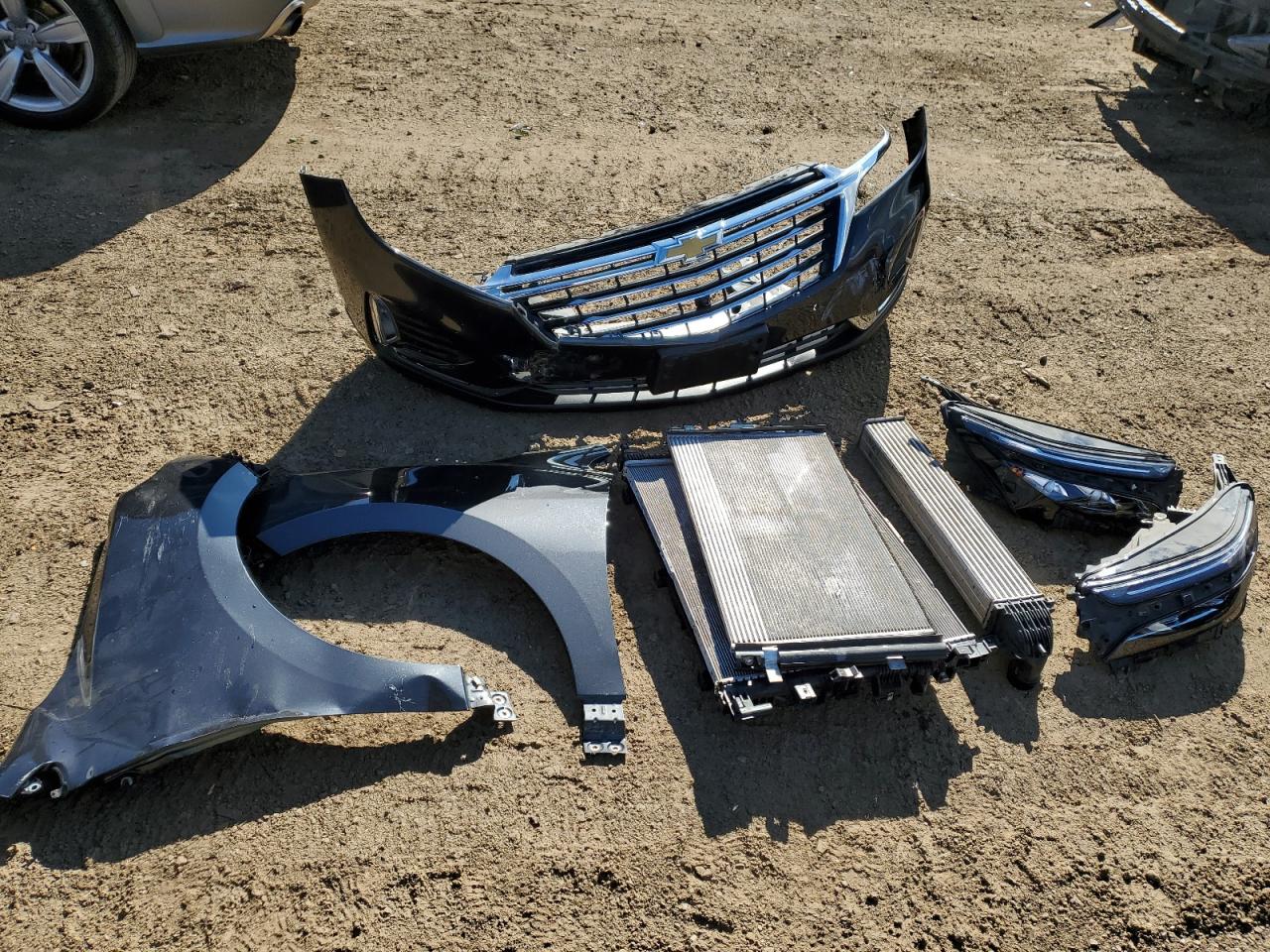 2022 CHEVROLET EQUINOX PREMIER VIN:3GNAXXEV6NS227584