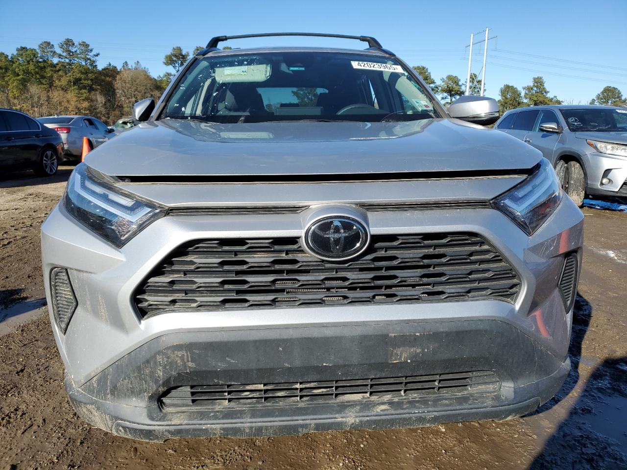 2022 TOYOTA RAV4 XLE VIN:2T3P1RFV0NW301504