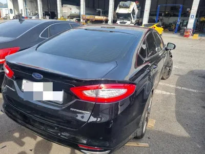 2016 Ford Mondeo VIN: