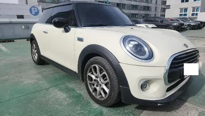 2021 MINI Cooper WMWXR7106M2N30623 VIN:WMWXR7106M2N30623