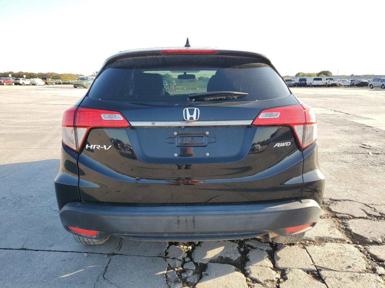 2022 HONDA HR-V LX VIN:3CZRU6H35NM702035