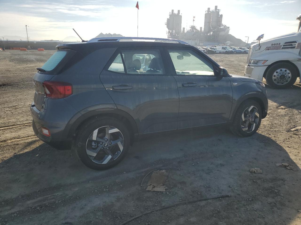 2024 HYUNDAI VENUE SEL VIN:KMHRC8A38RU331853