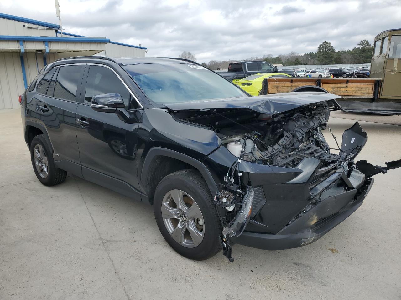 2024 TOYOTA RAV4 XLE VIN:4T3RWRFV7RU125731