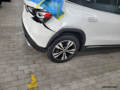 2021 Mercedes-Benz GLA 220 VIN: