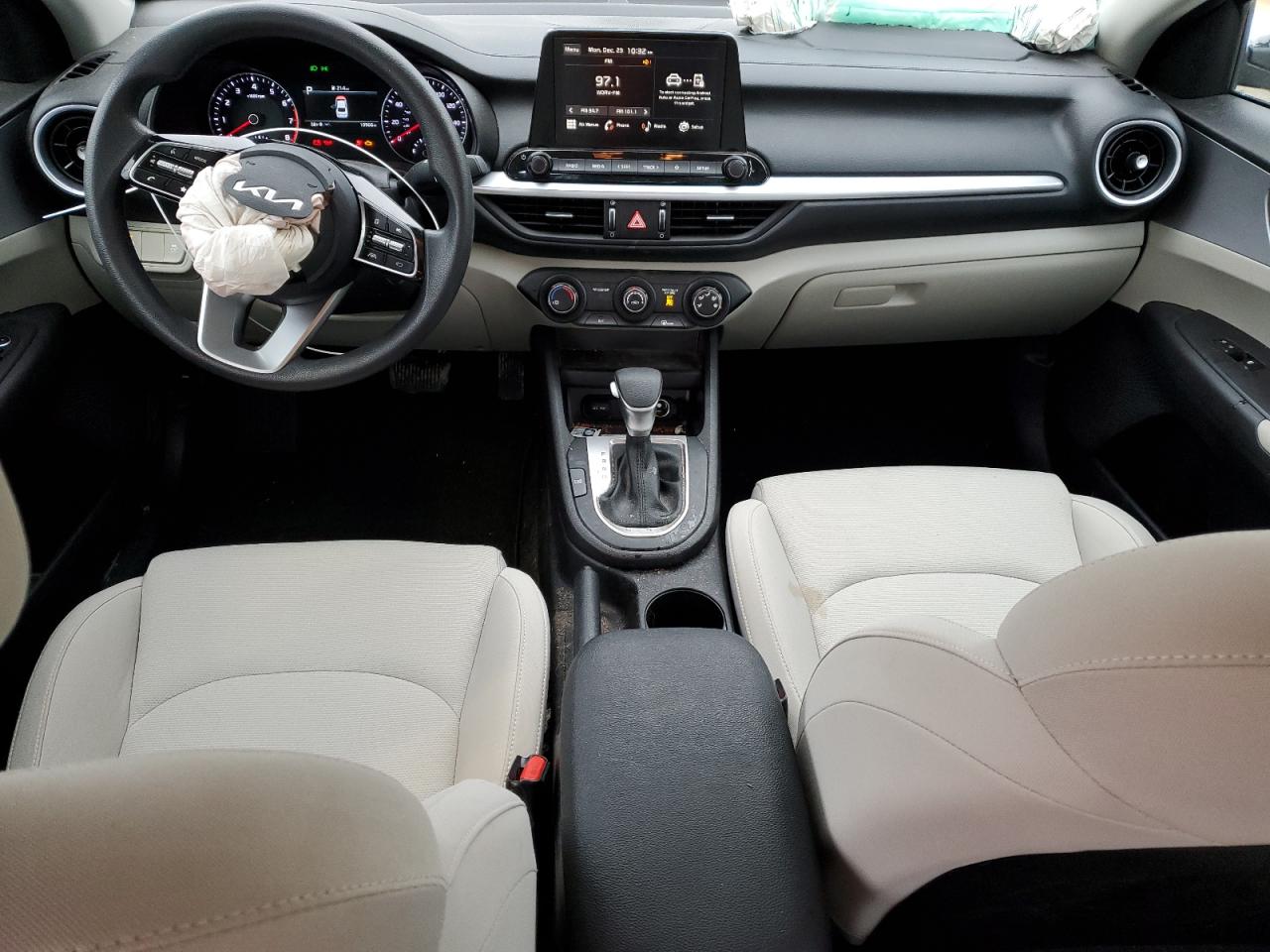 2023 KIA FORTE LX VIN:3KPF24ADXPE657872