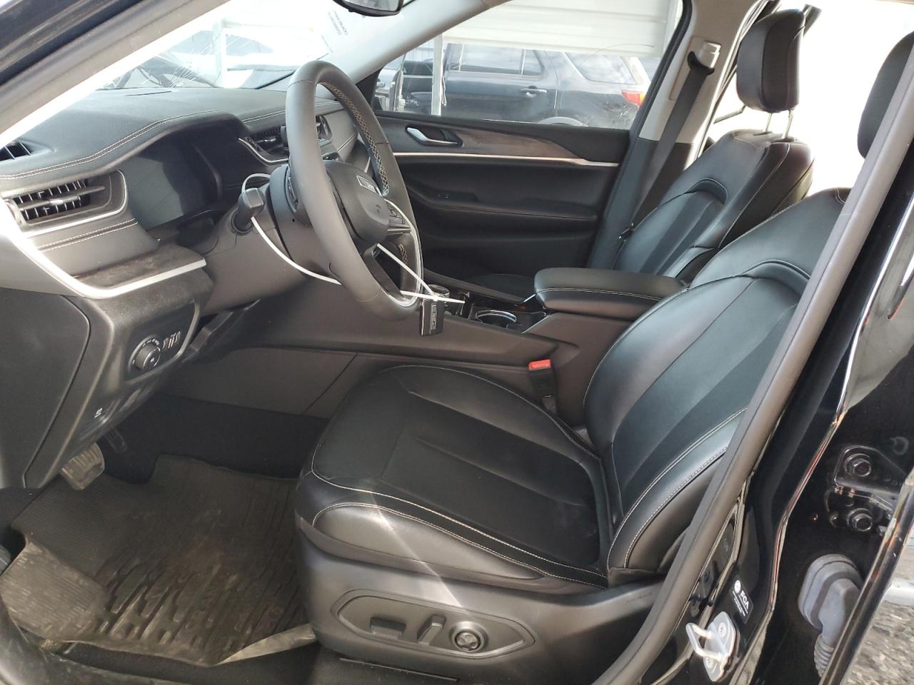 2023 JEEP GRAND CHEROKEE LIMITED VIN:1C4RJGBG2PC509653