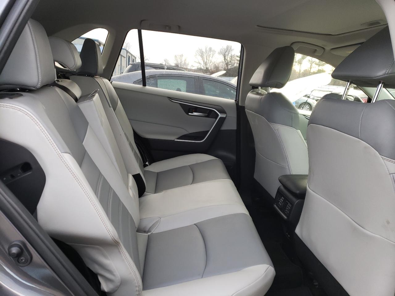 2023 TOYOTA RAV4 XLE PREMIUM VIN:JTMB6RFV5PD083779