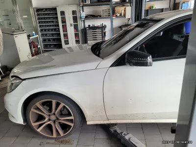 2016 Mercedes-Benz E 220 WDDHF0AB5GB304950 VIN:WDDHF0AB5GB304950