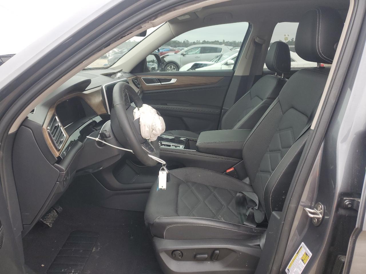 2024 VOLKSWAGEN ATLAS SE VIN:1V2JR2CAXRC558832
