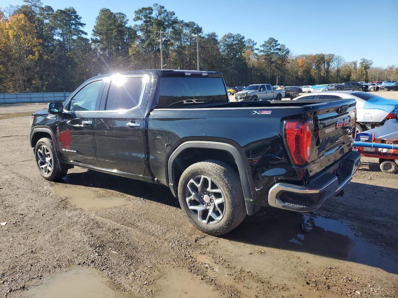 2022 GMC SIERRA K1500 SLT VIN:3GTUUDED1NG596568