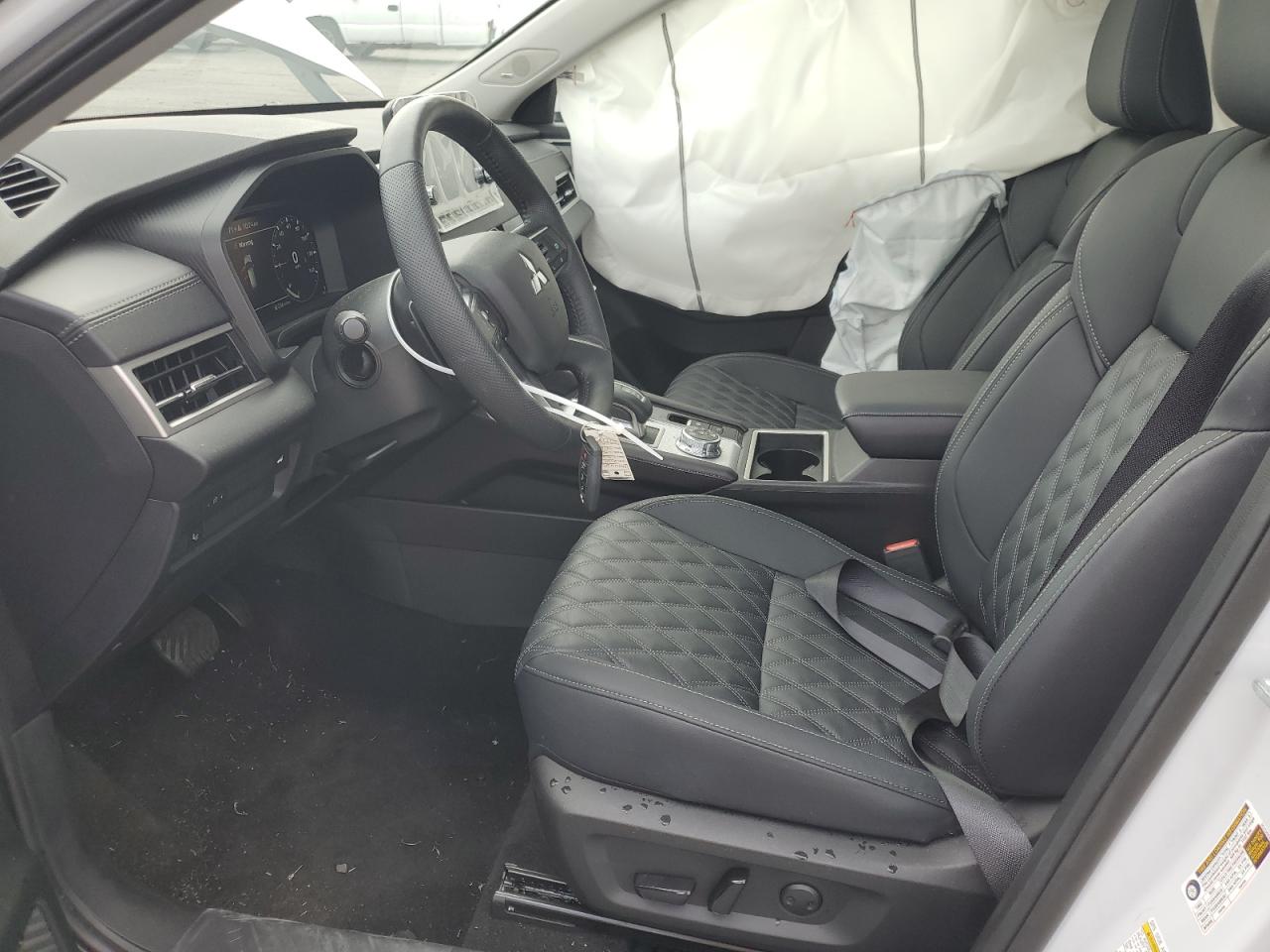 2024 MITSUBISHI OUTLANDER SEL VIN:JA4J4WA84RZ037734