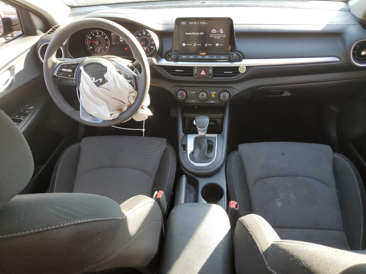 2022 KIA FORTE FE VIN:3KPF24AD1NE481257