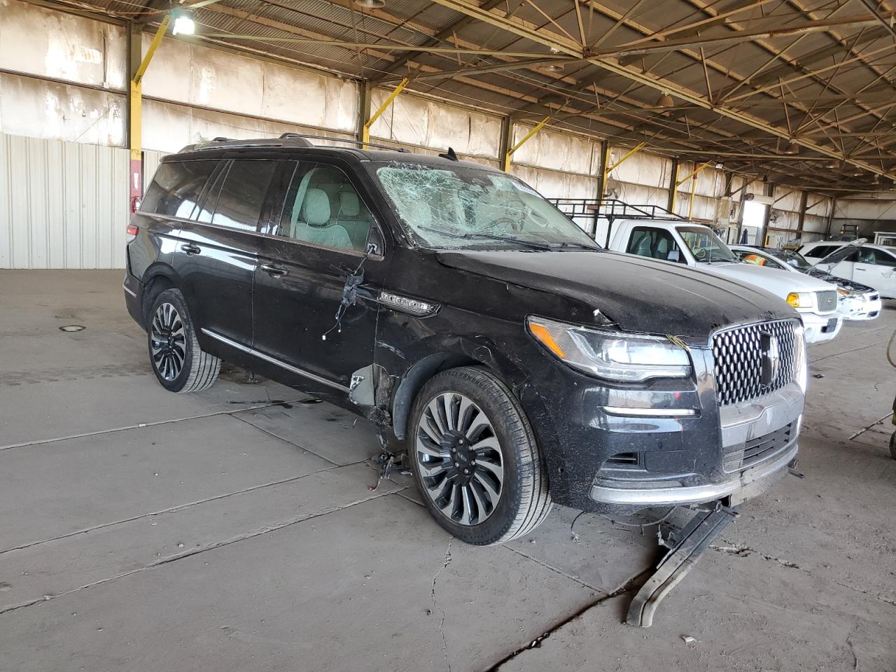 2023 LINCOLN NAVIGATOR BLACK LABEL VIN:5LMJJ2TGXPEL00477