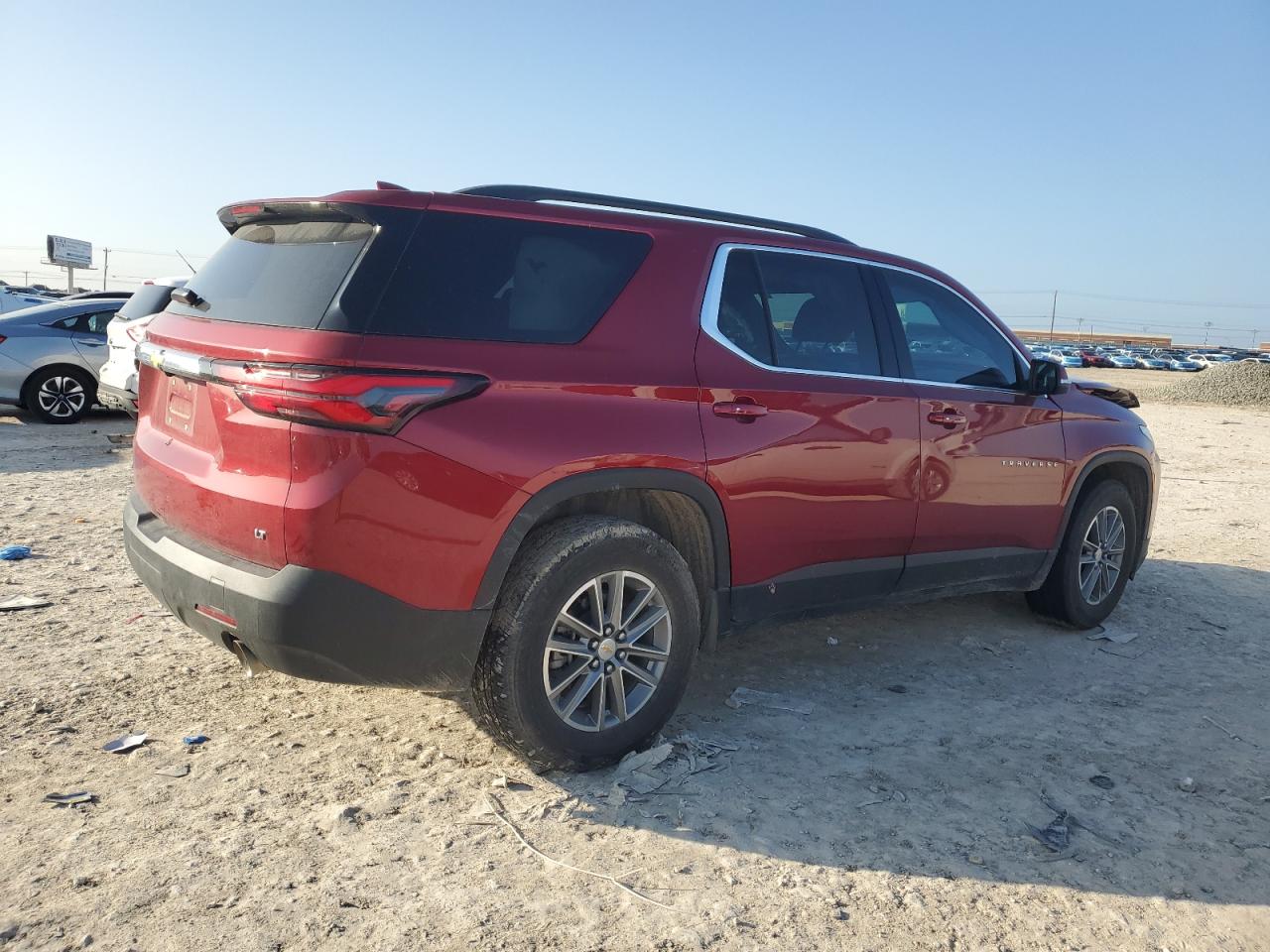 2023 CHEVROLET TRAVERSE LT VIN:1GNERGKWXPJ287414
