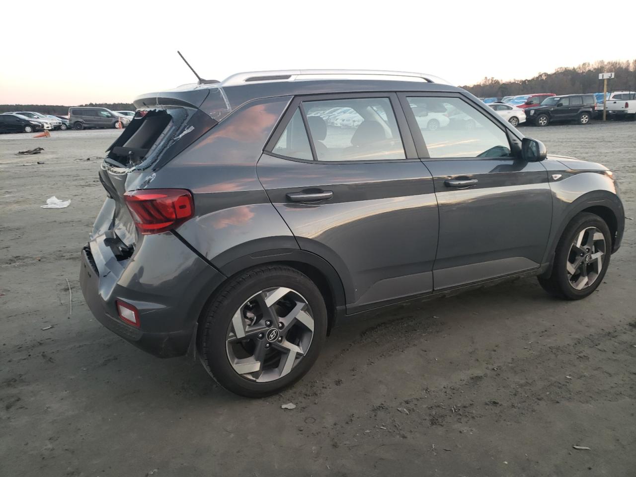 2024 HYUNDAI VENUE SEL VIN:KMHRC8A32RU316247