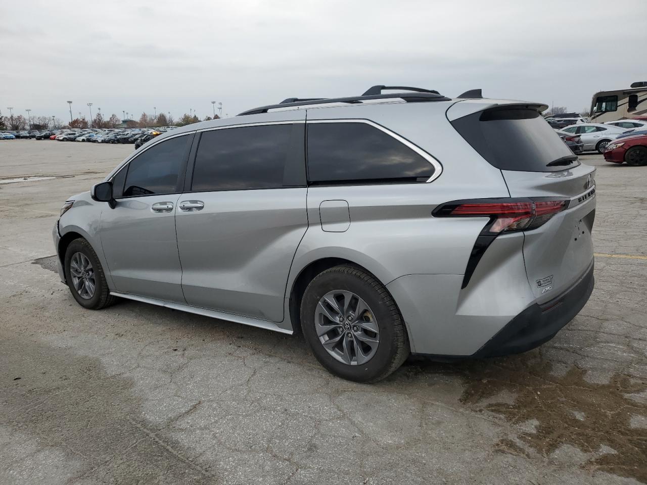 2022 TOYOTA SIENNA LE VIN:5TDKSKFCXNS071159